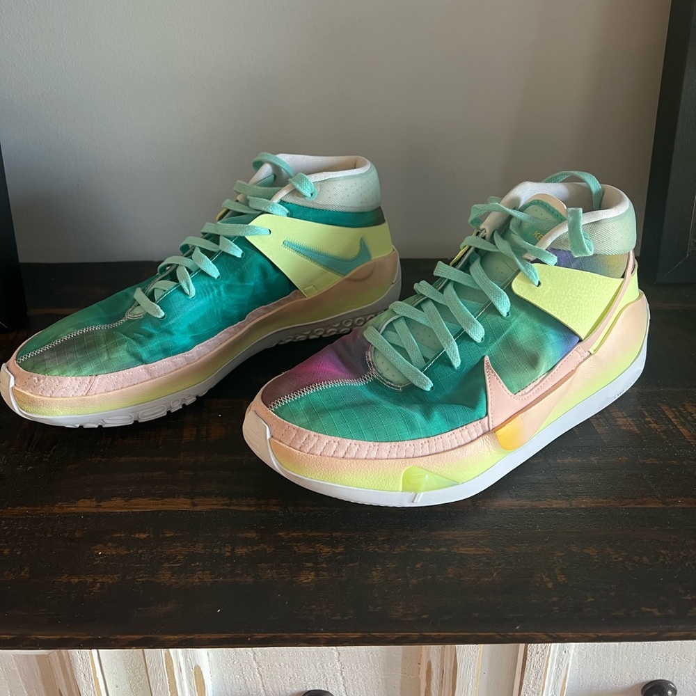 Kevin Durant Air Zoom size 12 mens